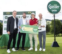 Siegerehrung: Klaus Geyrhofer (Murhof), Jakob Kalcher (Goesser), Maximilian Steinlechner (AUT) und Tournament Director Alessandro Pia (Alps Tour Golf).